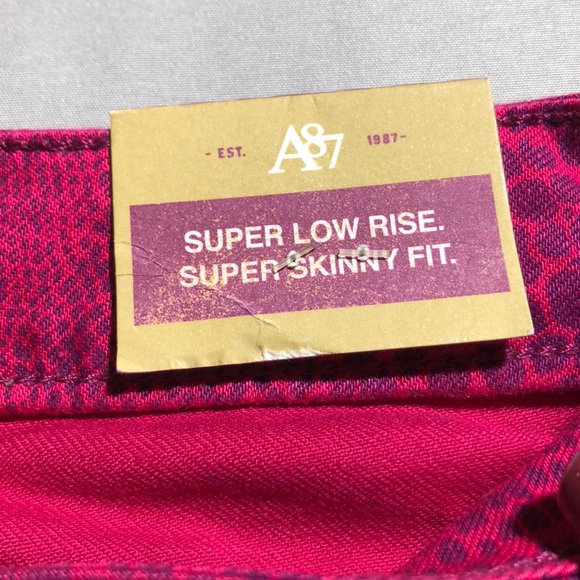 Aeropostale Ulta Skinny Super Low Rise Jeans 💋 - Picture 6 of 6